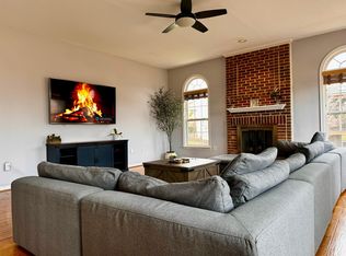 14202 Hartwood Ct, Centreville, VA 20121