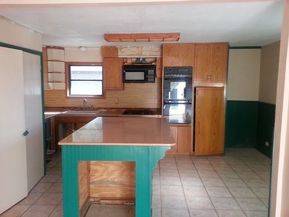 5th image of 6908 Hovenkamp Ave