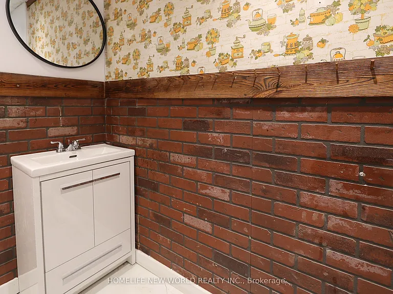 32 Pendeen Ave — Photo 33
