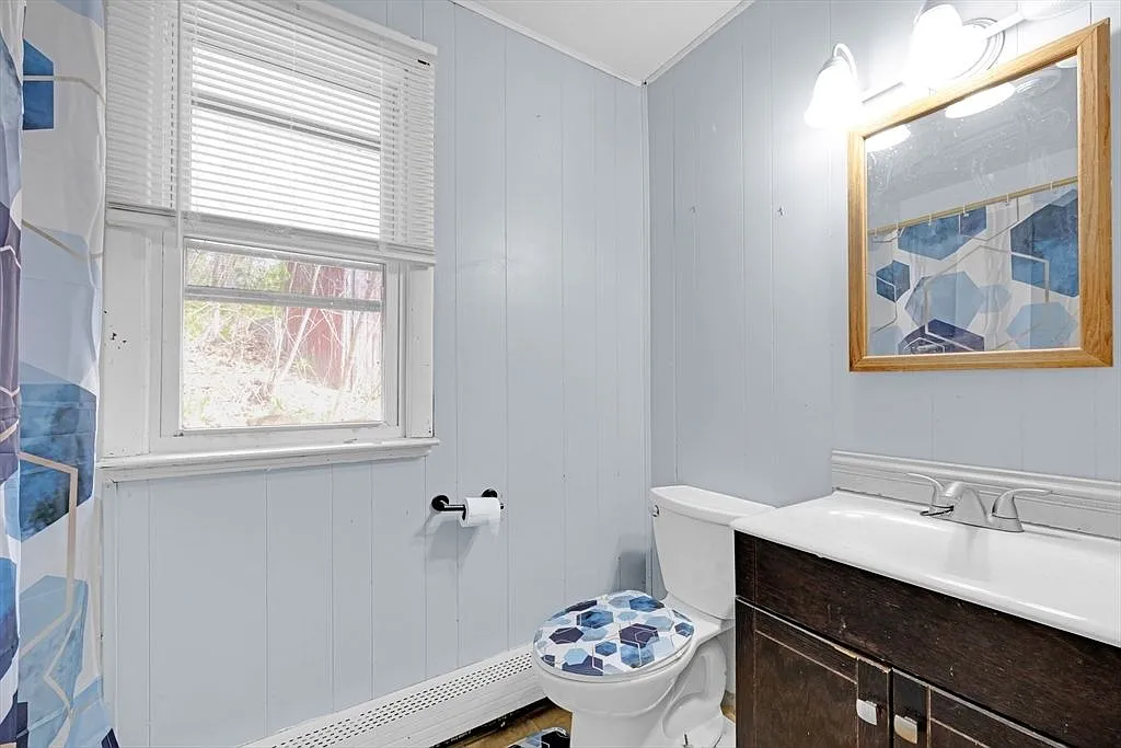 2 bed, 1.0 bath, $1,750 — Photo 1