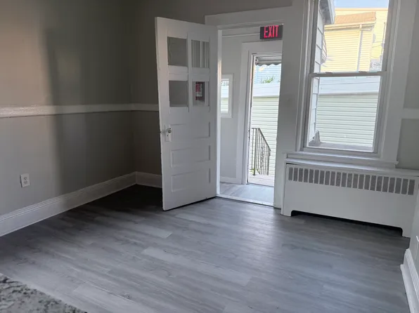 425-427 3rd Ave, Elizabethport, NJ