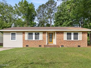 616 S Orange Street, Wallace, NC 28466