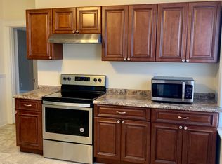 22 Hilton Ave, Worcester, MA 01604