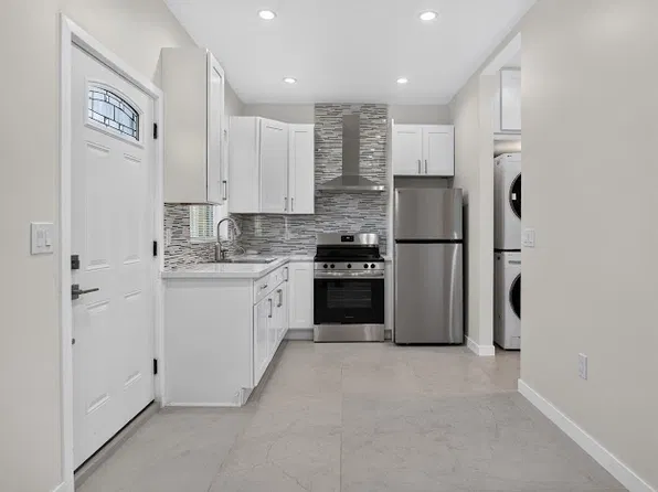 16033 Jersey St, Granada Hills, CA 91344