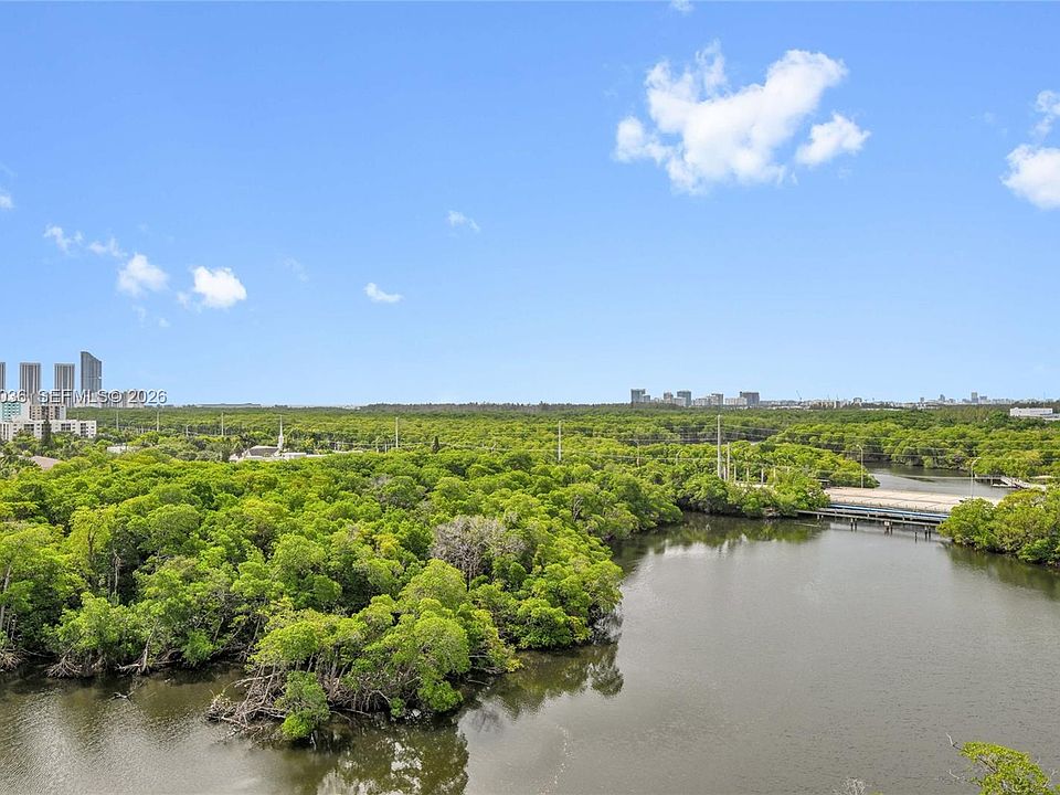 1st image of 16385 Biscayne Blvd Unit 1020