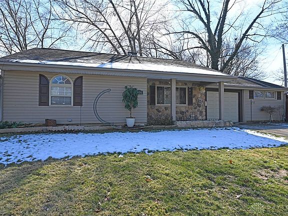 3rd image of 1036 Tabor Ave