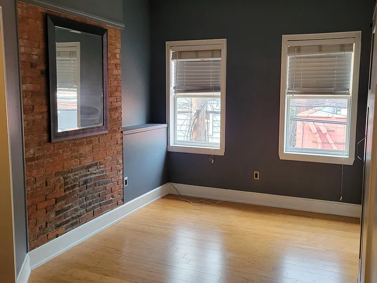 2112 Carey Way #2 — Photo 20