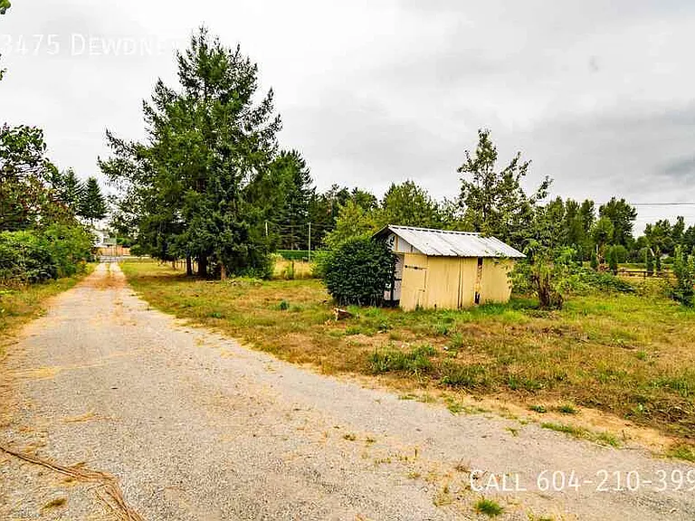 33475 Dewdney Trunk Rd — Photo 27