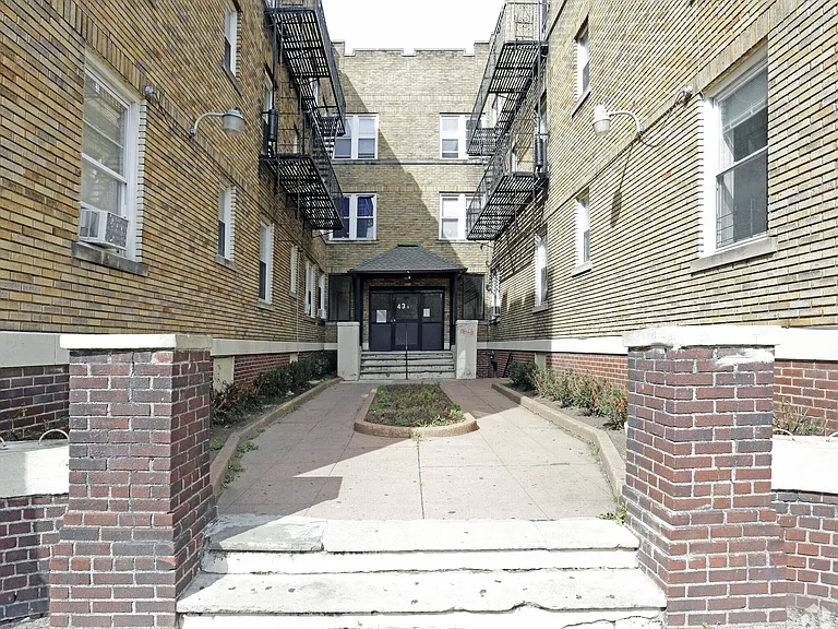 431 Broadway — Photo 6