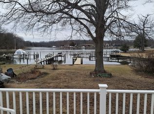 2126 Poplar Rd, Essex, MD 21221