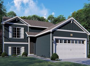 2106 Farm Valley Dr, Adrian, MI 49221