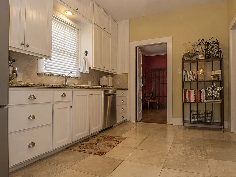 2241 W Rosedale St S — Photo 7