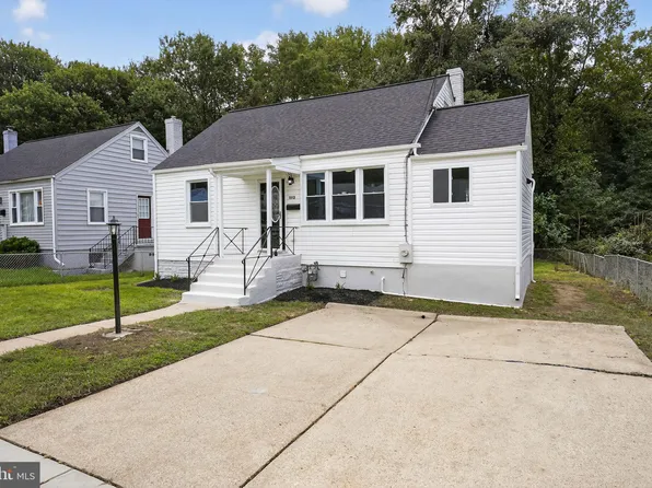 1512 Nova Ave, Capitol Heights, MD 20743