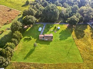 108 Santa Fe Dr, Laurens, SC 29360