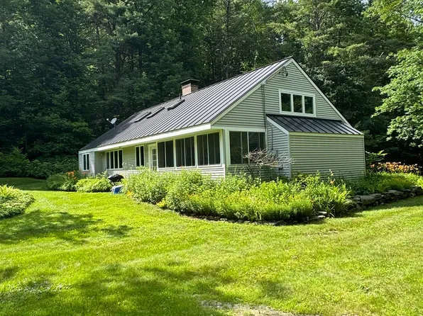 25 Wiswall Hill Road, Newfane, VT 05345
