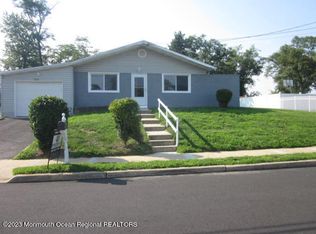 203 Allenhurst Ave, Neptune, NJ 07753