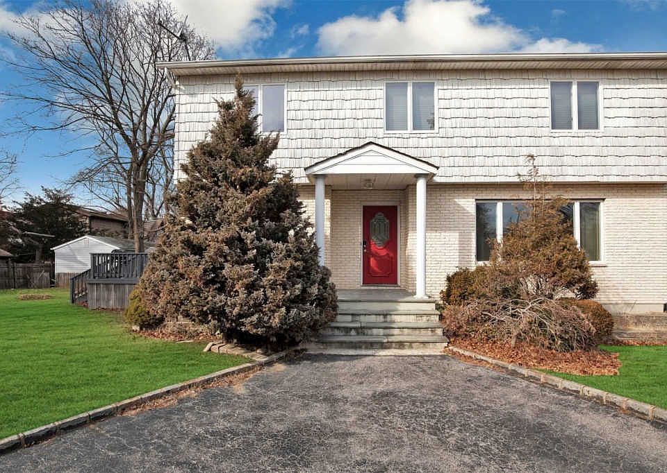 1st image of 1428 Arndt Pl