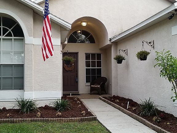 3rd image of 9045 Egret Cove Cir