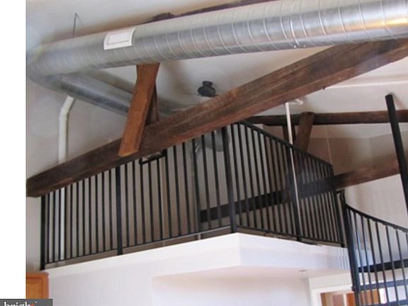 5th image of 541 Washington Ave APT 401