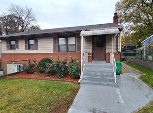 5803 Longfellow St, Riverdale, MD