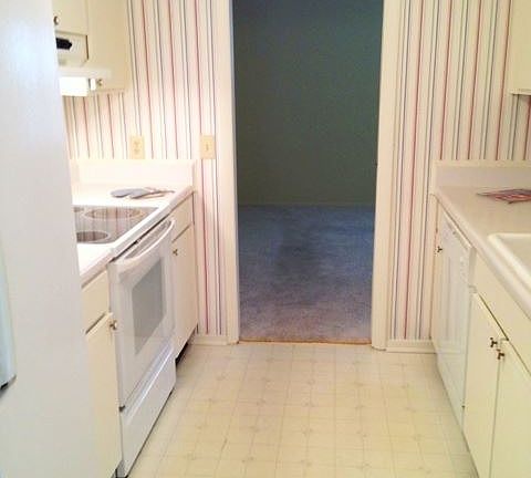 5th image of 2517 E Patriot Way