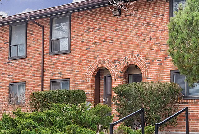 68 Cassandra Blvd — Photo 16