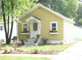 1225 14th Ave, Green Bay, WI 54304