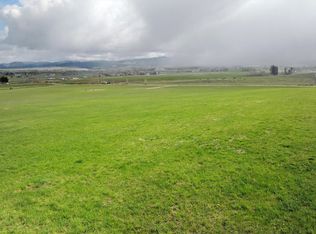 751 Lazy Heart Dr, Stevensville, MT 59870