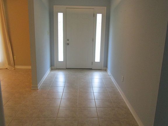 2nd image of 2 Summerwood Dr