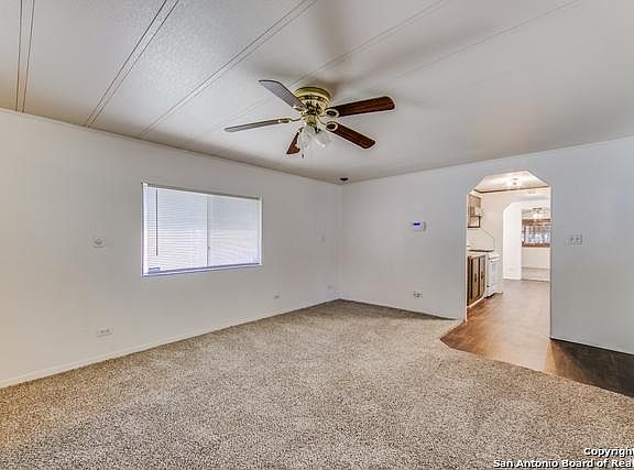 3rd image of 1502 Honeysuckle Ln