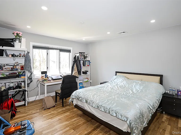 11 Otsego Ave — Photo 21