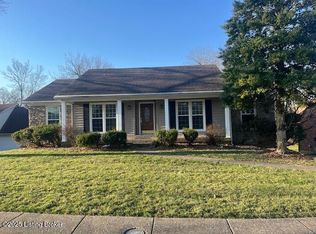 9114 Willowwood Way, Jeffersontown, KY 40299