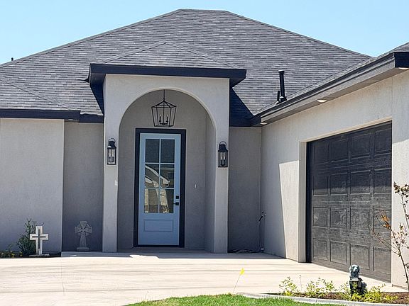 2nd image of 5326 Riviera Ln