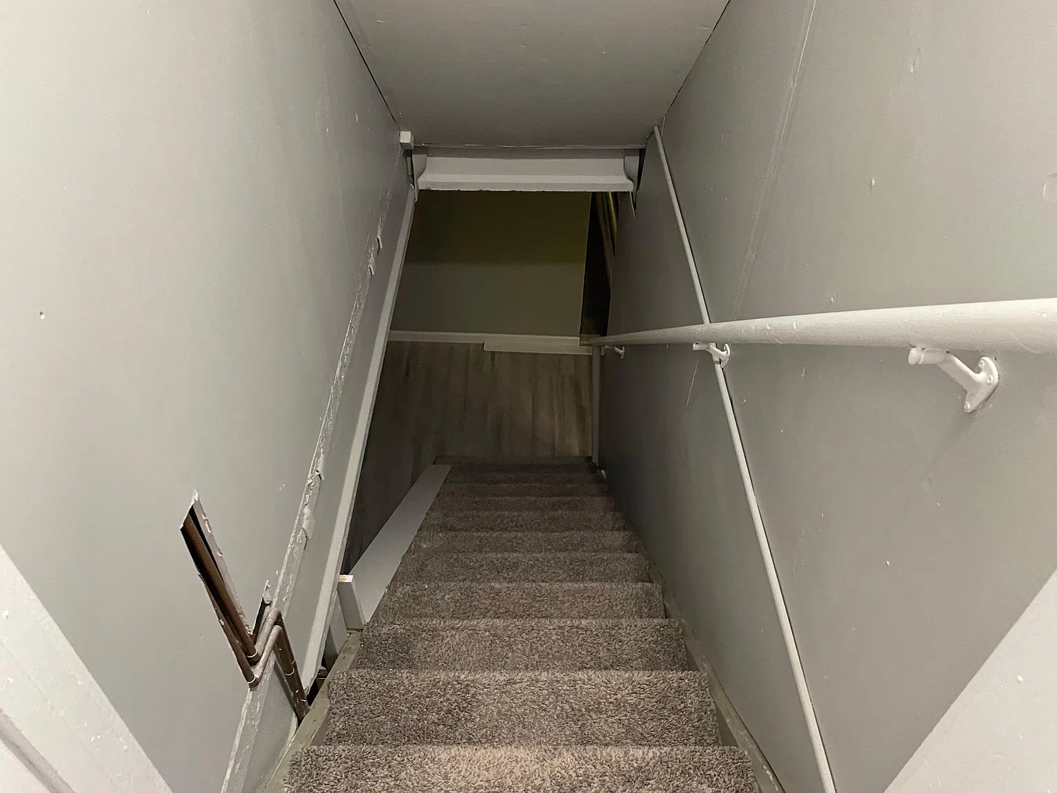 4 bed, 1900 sqft, $1,700 — Photo 2