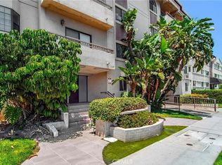 5319 Lindley Ave, Tarzana, CA 91356