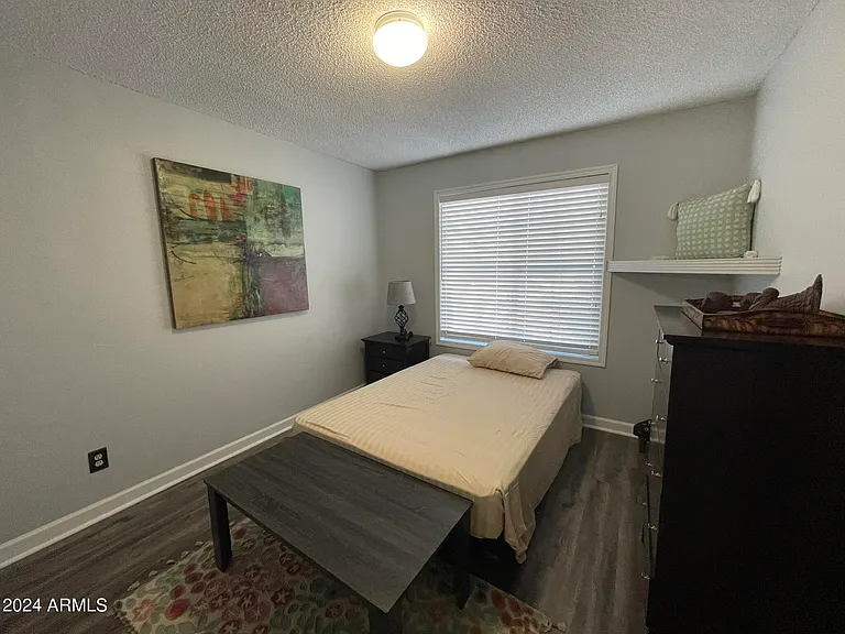 7811 E Park View Dr — Photo 23