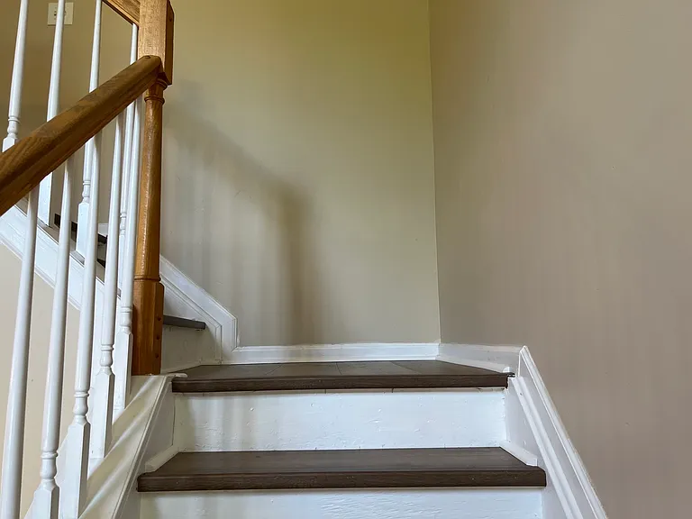 3885 Winthrop Dr — Photo 25