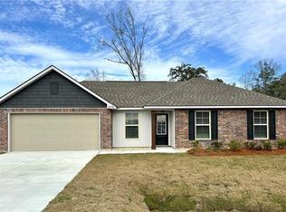 20598 Stone House Rd, Hammond, LA 70401