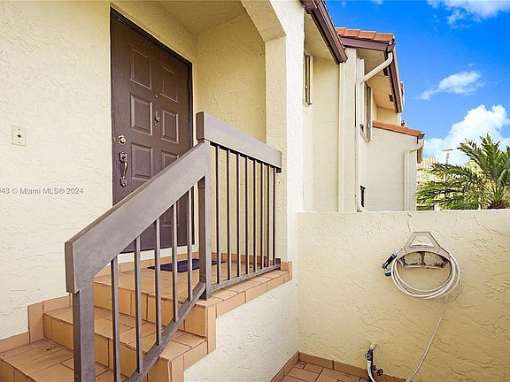 3rd image of 1204 Republic Ct #1204