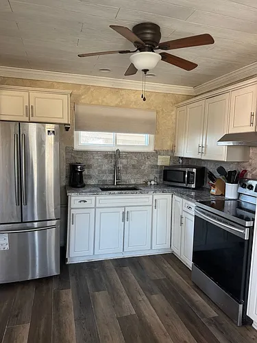 352 County Road 3670 Photo 1