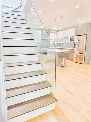 Rented by MAC Realty NY | media 34