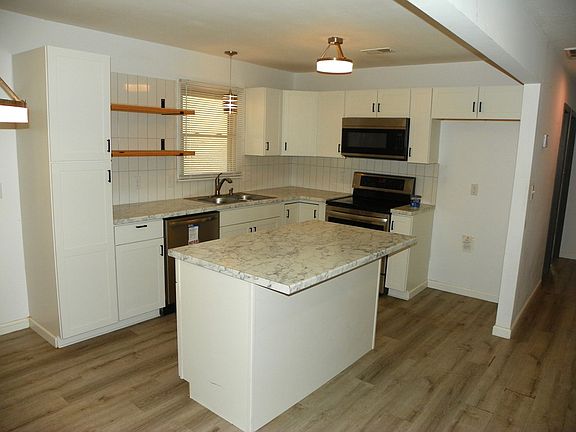 2nd image of 258 Stanley Carr Subdivision Rd