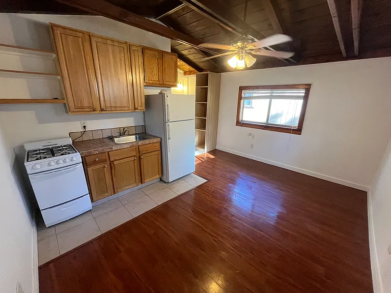 2975 Sacramento Ave #6 — Photo 1