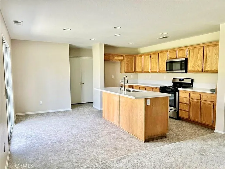 32040 Poppy Way — Photo 8