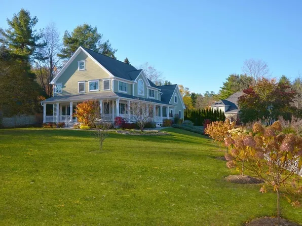 4 Melville Ct, Lenox, MA 01240