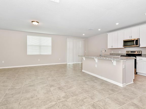 5th image of 16541 Sunrise Vista Dr
