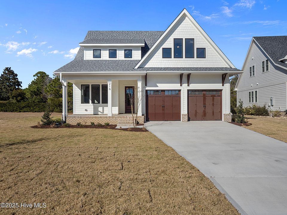 1st image of 210 Cumberland Street