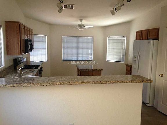 2nd image of 5025 Tropical Knoll Ct