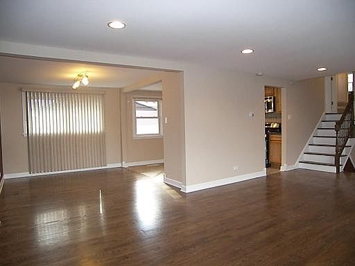 4th image of 4541 189th St