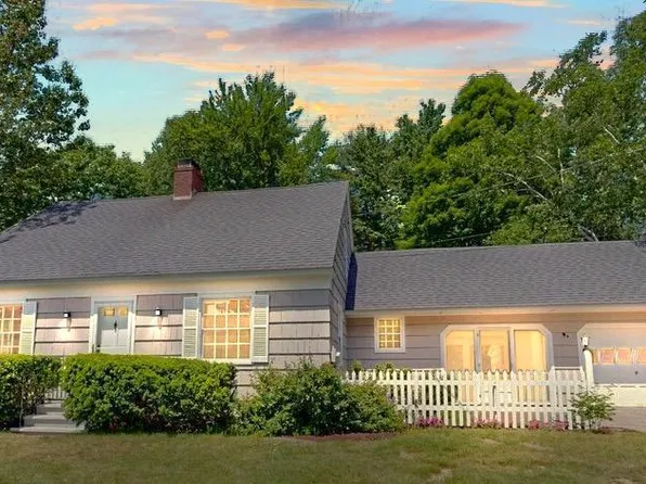 211 Lake Street, Auburn, ME 04210